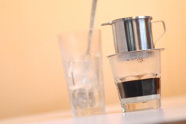 How to Brew the Perfect Iced Coffee Base